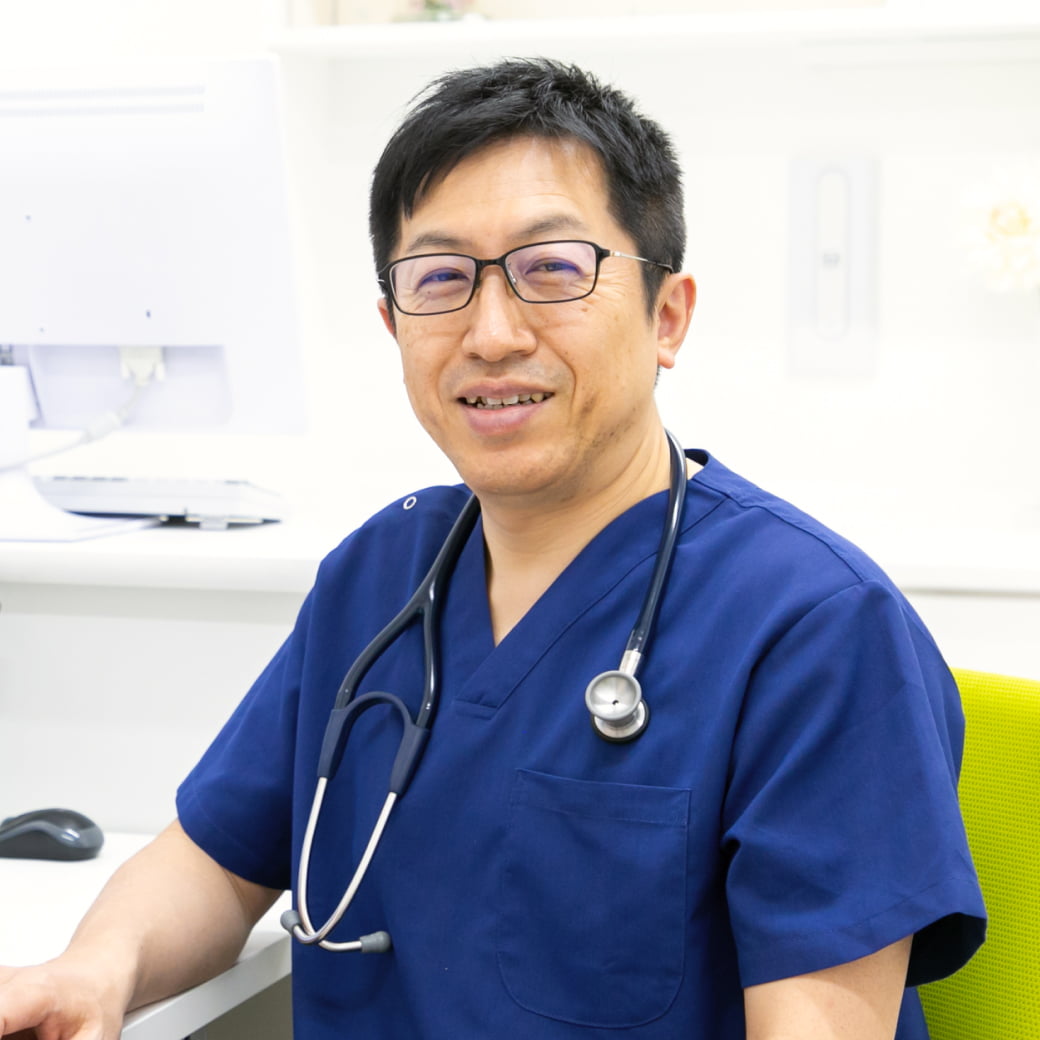 院長の笑顔の写真